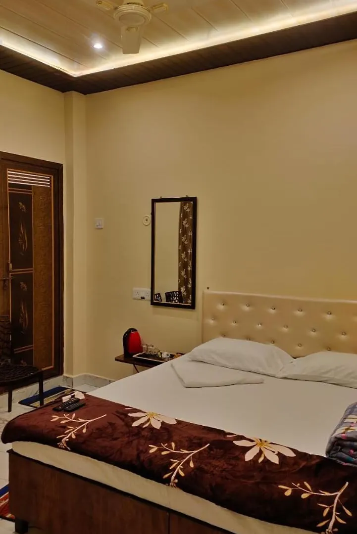 Guest house The Ganga Grand Pg Hotel Varanasi